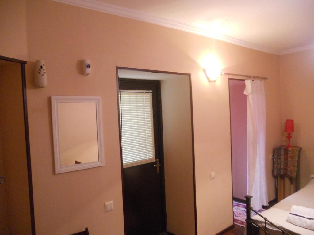 Гостевой дом Rooms Apartment Тбилиси-40