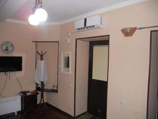 Гостевой дом Rooms Apartment Тбилиси Апартаменты - 1-й этаж-3